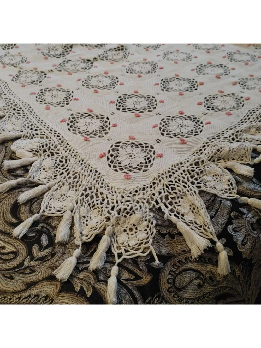 White Crochet King Bedspread Vintage Handmade Lattice Tassel Lace Floral Flower